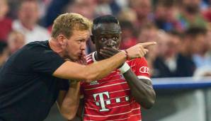 Julian Nagelsmann gibt Sadio Mané Anweisungen.