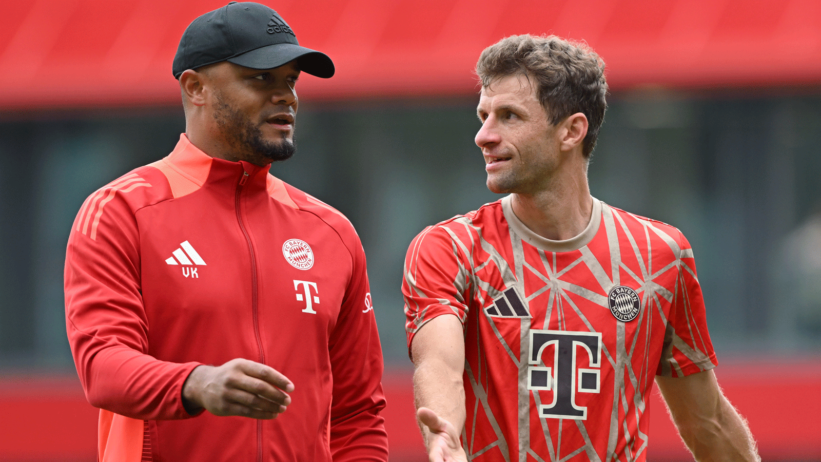 Thomas Müller, Vincent Kompany