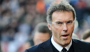 Glück gehabt: Laurent Blanc darf gegen Leverkusen doch auf der Bank sitzen