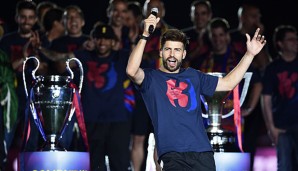 Gerard Pique feiert sich und den FC Barcelona