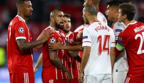 Arturo Vidal: Wach, zweikampfstark und umsichtig - war in der Anfangsphase Bayerns bester Mann, verletzte sich aber früh in der Partie. Musste nach 36 Minuten schließlich vom Feld. Note: 2.