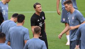 Niko Kovac leitet das Bayern-Training in Lissabon vor dem CL-Duell mit Benfica.