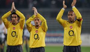 FC ARSENAL in der Saison 2005/06: Es hätte das Jahr der Gunners werden können. Nach den Erfolgen gegen Real, Juventus und Villarreal folgte das Finale gegen Barcelona, in dem Jens Lehmann früh die Rote Karte sah und Arsenal mit 1:2 unterlag.