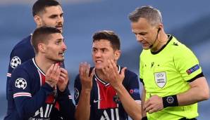 Marco Verratti (l.) im Zwiegespräch mit Referee Björn Kuipers.