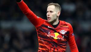 PETER GULASCI (RB Leipzig): Der Torhüter könnte die Sachsen dank einer Geheimklausel im Sommer verlassen. "Ich kann bestätigen, dass es eine Klausel im Vertrag von Peter gibt und die in diesem Sommer aktiviert werden kann", sagte sein Berater der Bild.