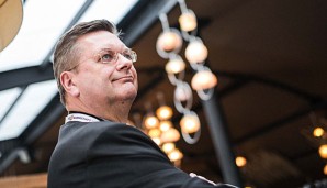 Reinhard Grindel hofft, dass es bei der EM weitesgehend friedlich bleibt