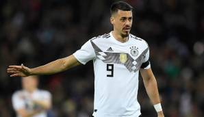 Sandro Wagner: Machte sich nach einer starken Rückrunde beim FCB Hoffnungen auf die WM. Erklärte nach der Nichtnominierung seinen Rücktritt und beendete somit sein kurzes Intermezzo bei der Nationalmannschaft nach acht Spielen. Keine Bewertung.