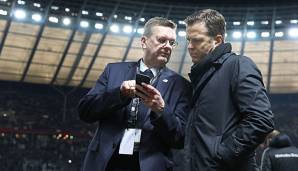 Reinhard Grindel (l.) und Oliver Bierhoff stehen in der Kritik.