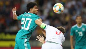 SERGE GNABRY (bis 71.): Legte mit seinem zielstrebigen Abschluss in der 9. Minute, den Weißrusslands Keeper parierte, sehr aktiv los, biss sich wie Sane in der Folge aber oft die Zähne an den kräftigen Osteuropäern aus. Spielte schon besser. Note: 3,5.