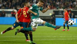 Joshua Kimmich: Machte für seine Verhältnisse ein eher schwaches Spiel. Ungewohnt instabil. Leistete sich die meisten Ballverluste (13), war an keinem Torschuss beteiligt und brachte nur 83 Prozent der Pässe an den Mann. Note: 4.