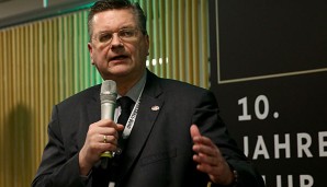 Reinhard Grindel hält nichts von dem Vorschlag das DFB-Pokalfinale zu verlegen