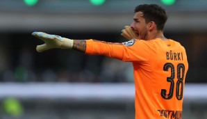 Roman Bürki: 3 - Kompliziertes Spiel für einen Keeper. Durfte kaum Schüsse parieren, beim Rebic-Tor machtlos, bei Seferovic' Chance durch den Pfosten unterstützt. In der Schlussphase sehr souverän bei hohen Bällen