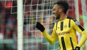 Pierre-Emerick Aubameyang: Ließ sich die Großchance zu Beginn vom Fuß spitzeln. In der Folge selten am Ball und wie abgeschnitten vom Spiel. Nach der Pause beim Ausgleich zur Stelle und mit gutem Positionsspiel beim Umschalten. Note 3