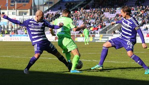 Sofien Chahed (l.) muss drei Spiele zuschauen