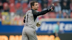 Martin Männel hofft mit Erzgebirge Aue noch auf den Sprung auf den Relegationsplatz.