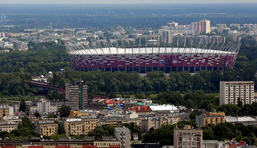 In Warschau kam es vor der Partie zwischen Russland und Polen zu Ausschreitungen