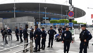 In Paris bleib es im Zuge der Eröffnung ruhig und friedlich