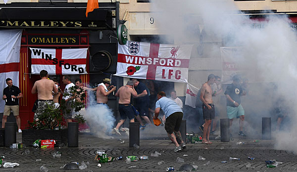 Die englischen Fans lösten erneut Chaos aus