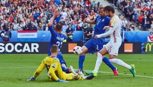 Giorgio Chiellini brachte Italien mit dem Knie zum 1:0 in Führung