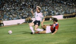 Vieles spricht also für England am 29. Juni im Madrider Estadio Santiago Bernabeu. Doch die Elf von Bundestrainer Jupp Derwall erkämpft sich ein 0:0, schlägt Spanien anschließend 2:1 und zieht somit ins WM-Halbfinale und später ins Finale ein.