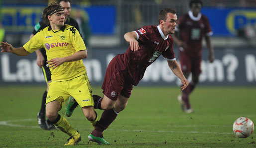 Erwin Hoffer (r.) spielt in der Bundesliga für den 1. FC Kaiserslautern