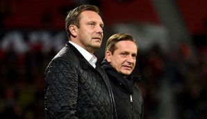 Horst Heldt und Andre Breitenreiter hoffen auf einen versöhnlichen Jahresabschluss