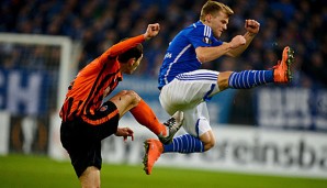 Johannes Geis (r.) traf früh den Pfosten. Danach ging nichts mehr für Schalke 04