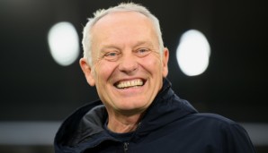 Christian Streich steht mit seinem SC Freiburg bereits im Achtelfinale der Europa League.