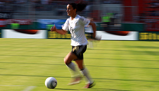 Fatmire Bajramaj spielt in der kommenden Bundesliga-Saison für den 1. FFC Frankfurt