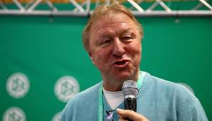 Horst Hrubesch als Frauen-Bundestrainer "mit voller Hingabe und absolutem Engagement".