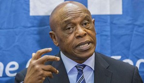 Sexwale könnte der Nachfolger von Sepp Blatter werden