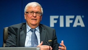 Theo Zwanziger hat seine Kritik an der WM in Katar erneuert