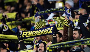 Fenerbahce-Fans werden bei Heimspielen gegen Galatsaray wieder lautstarke Gesänge der Galafans hören