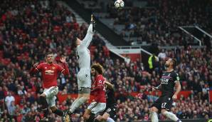 ENGLAND - Crystal Palace: 0 Punkte, 0:17 Tore - Gegen Manchester United musste Wayne Hennessey bereits die Gegentore 14 bis 17 in dieser Saison hinnehmen