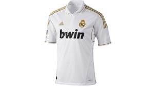 Real Madrid - Heimtrikot: Dieses Jersey hier stammt aus der Saison 2011/12 - unschwer zu erkennen am Sponsor. Das Heimtrikot der kommenden Saison soll von der Farbauswahl her aber genauso aussehen.