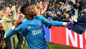 ANDRE ONANA (23): Wird im Gegensatz zu de Jong und de Ligt vorerst wohl bei Ajax bleiben - obwohl es "Interesse von einigen großen Klubs" gegeben habe, "die mir viel mehr Geld als Ajax hätten bieten können", wie der Keeper De Telegraaf verriet.