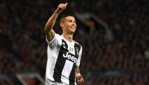 Platz 4: JUVENTUS TURIN im Sommer 2018/2019 - Ausgaben: 256,9 Millionen Euro. Teuerste Transfers: Cristiano Ronaldo (117 Millionen Euro), Joao Cancelo (40,4 Millionen Euro), Douglas Costa (40 Millionen Euro), Leonardo Bonucci (37 Millionen Euro)