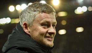 Nach schwachem Saisonstart stand Manager Ole Gunnar Solskjaer massiv in der Kritik. Da sich die Leistungen und Ergebnisse Uniteds stabilisiert haben, halten die Verantwortliche wohl vorerst am Norweger fest und hoffen auf Verstärkungen im Winter.