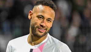 NEYMAR: Laut der "Sport" hat der Stürmer zum 1.7. eine Klausel in seinem Vertrag aktiviert, die ihn bis 2027 an den Klub bindet. Der Vorgang sei nur eine Formalität. Während PSG den Star Gerüchten zufolge abgeben will, hat sich dieser zum Klub bekannt.