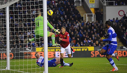 Chris Smalling hätte schon vor der Pause für die Vorentscheidung sorgen können