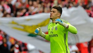 Beim 5:0 gegen Vitoria Guimaraes am vorletzten Spieltag konnte Ederson bereits früh über die Meisterschaft jubeln