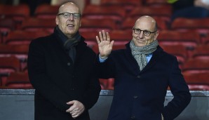 Manchester United - Joel and Avram Glazer: Söhne einer US-amerikanischen Familie, die auch den NFL-Klub Tampa Bay Buccaneers besitzt