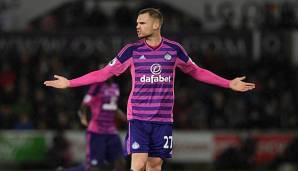 Jan Kirchhoff reklamiert im Trikot von Sunderland