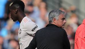 Doch in der Folge ging einiges schief: Mourinhos Verhältnis mit Pogba litt immer mehr. Der Trainer sorgte mehrfach für Diskussionen, da er die Qualität seiner Spieler anzweifelte und immer wieder darauf verwies, wie viele Titel in seiner Vitrine stehen.