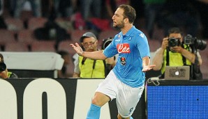 Gonzalo Higuain hat seinen Vertrag bei Napoli verlängert