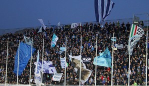 Einige Fans von Lazio bewarfen Sicherheitskräfte