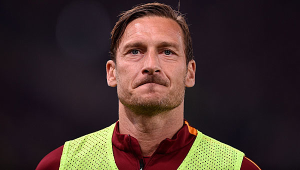 Geht er oder bleibt er? Noch sind die Zukunftspläne von Francesco Totti unbekannt