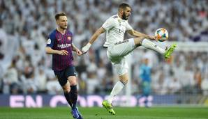 Karim Benzema: Er behauptete mit seiner Wucht etliche Bälle und leitete sie dann mit Vorliebe an Vinicius weiter. In der 37. scheiterte er mit einem Schuss an ter Stegen - es sollte sein einziger bleiben. Note: 3.