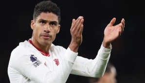 raphael-varane-applauds-manchester-united-liverpool-2023-24-main-img