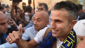 Robin van Persie wechselt für 6,5 Millionen Euro von Manchester United zu Fenerbahce